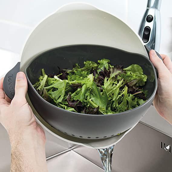 https://goldengaitmercantile.com/cdn/shop/products/soak-n-strain-colander-5-quart-29518164066369_1600x.jpg?v=1653417469