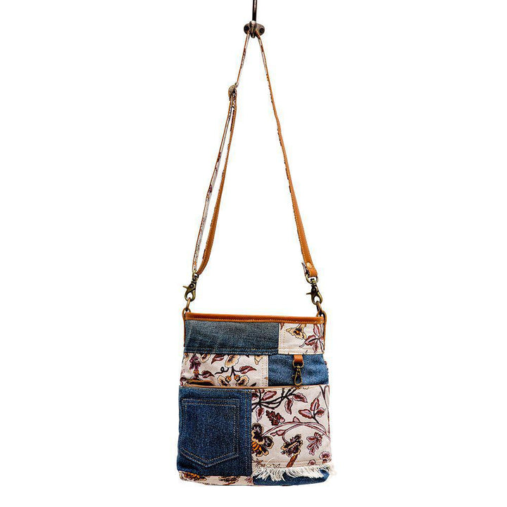 Traverse Shoulder Bag