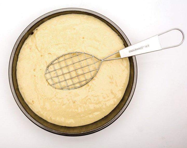 Vintage Cake Whip