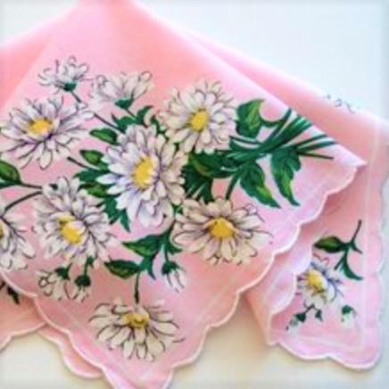 Vintage Inspired Floral Hanky | Fresh White Shasta Daisies