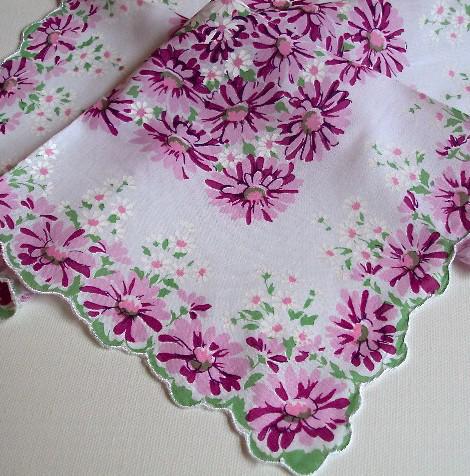 Vintage Inspired Floral Hanky |Magenta & Pink Daisies