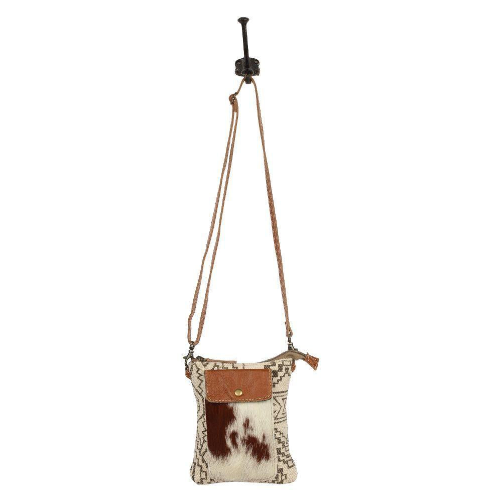 Vuirra Rivet Small & Crossbody Bag