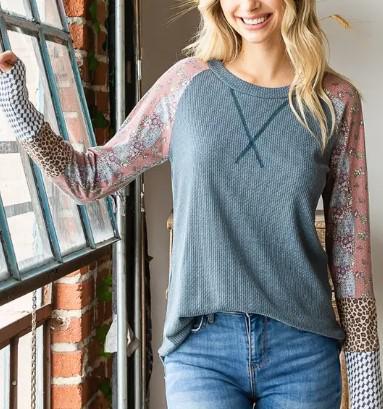 Women's Colorblock Raglan Sleeve Top | Teal