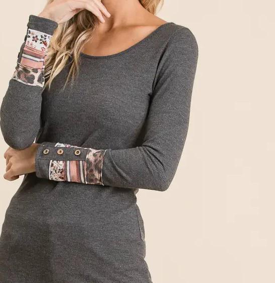 Women's Long-Sleeve Tee with Cuff Detail | Charcoal